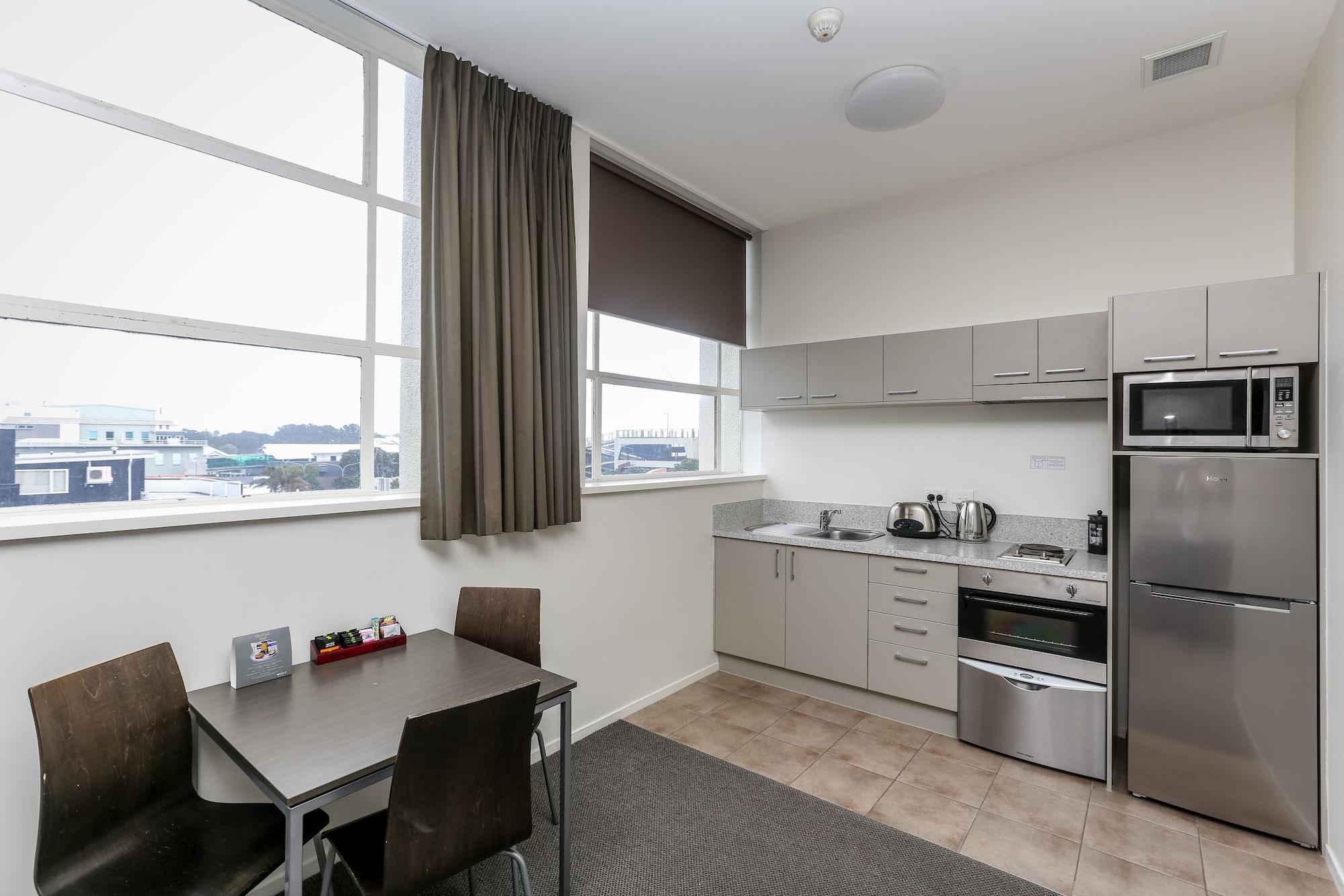 Quest New Plymouth Serviced Apartments Экстерьер фото
